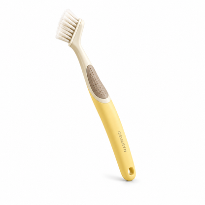 EdgeClean Detail Brush isolated on a white background